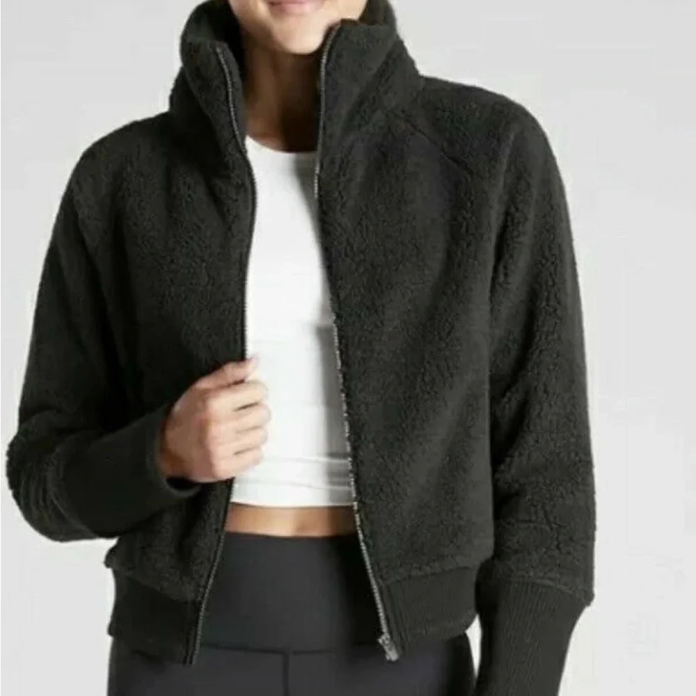 Athleta Range Sherpa Crop Jacket XS - Picture 2 of 16